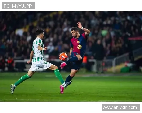 塞维利亚逆转击败瓦伦西亚,暂时排名西甲榜首 塞维利亚逆转击败瓦伦西亚,暂时排名西甲榜首