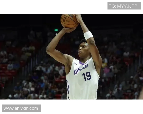 爵士横扫独行侠，晋级西部半决赛：篮球赛场的强者之道